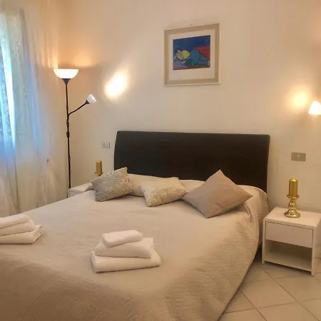 Carmen Ferienhaus Torri Del Benaco